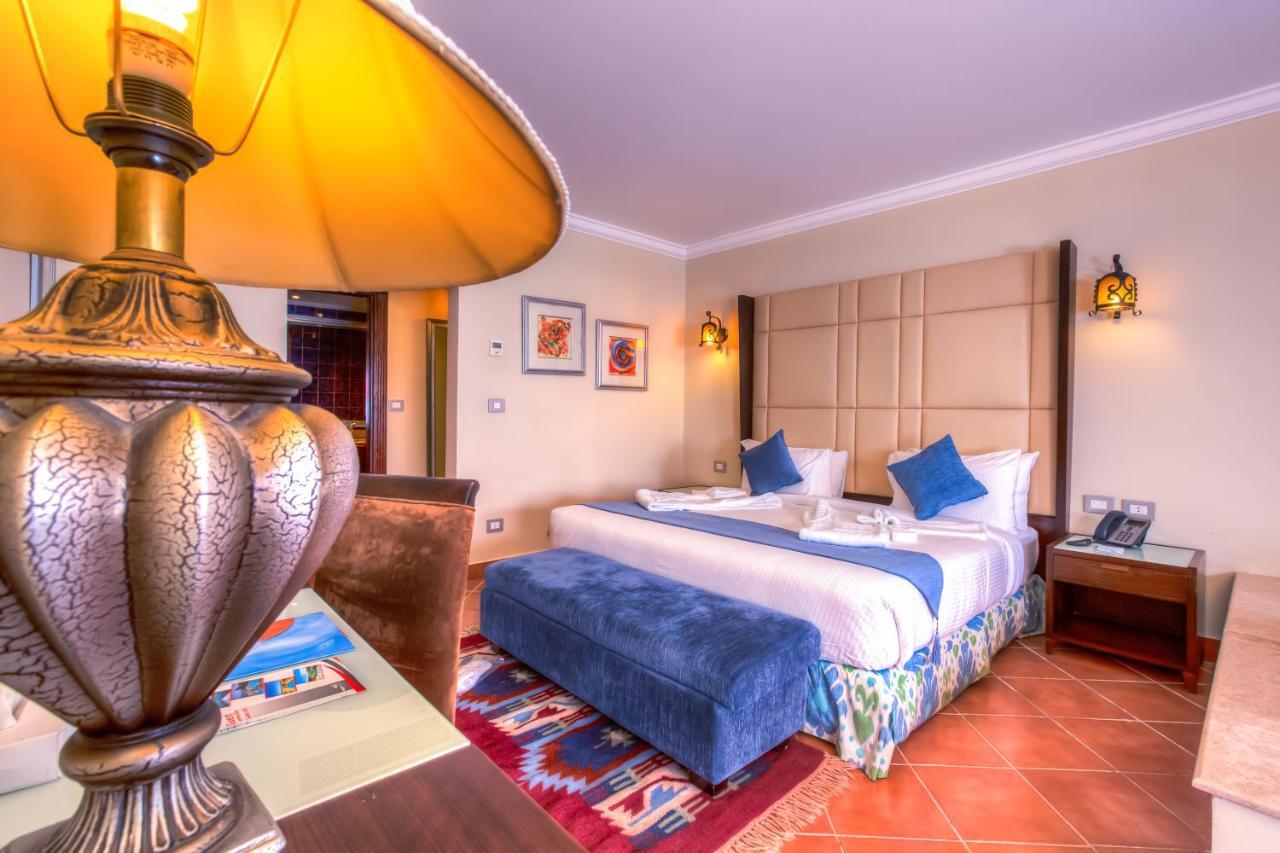 Porto Matrouh Beach Resort マルサ・マトルーフ エクステリア 写真