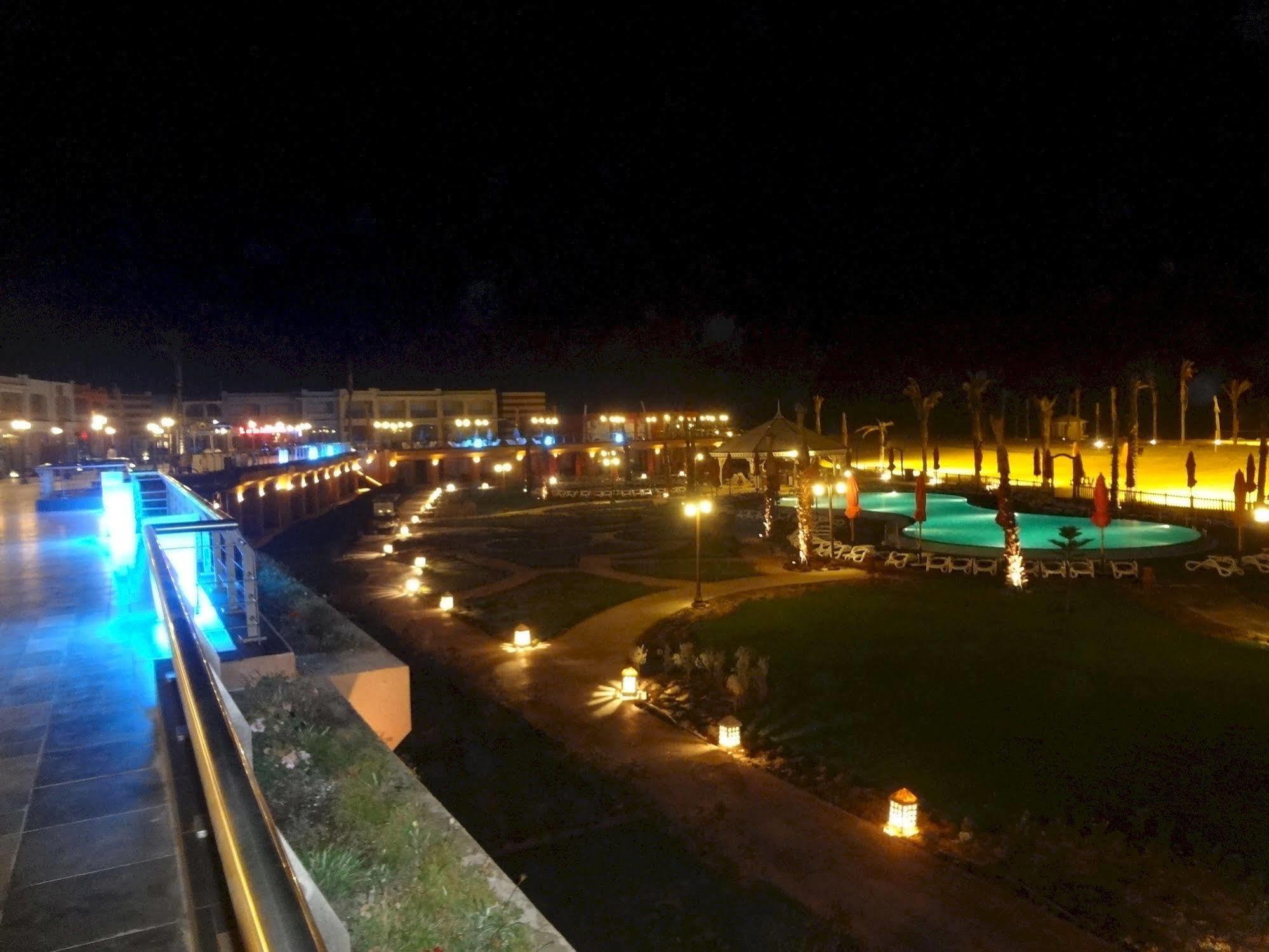 Porto Matrouh Beach Resort マルサ・マトルーフ エクステリア 写真
