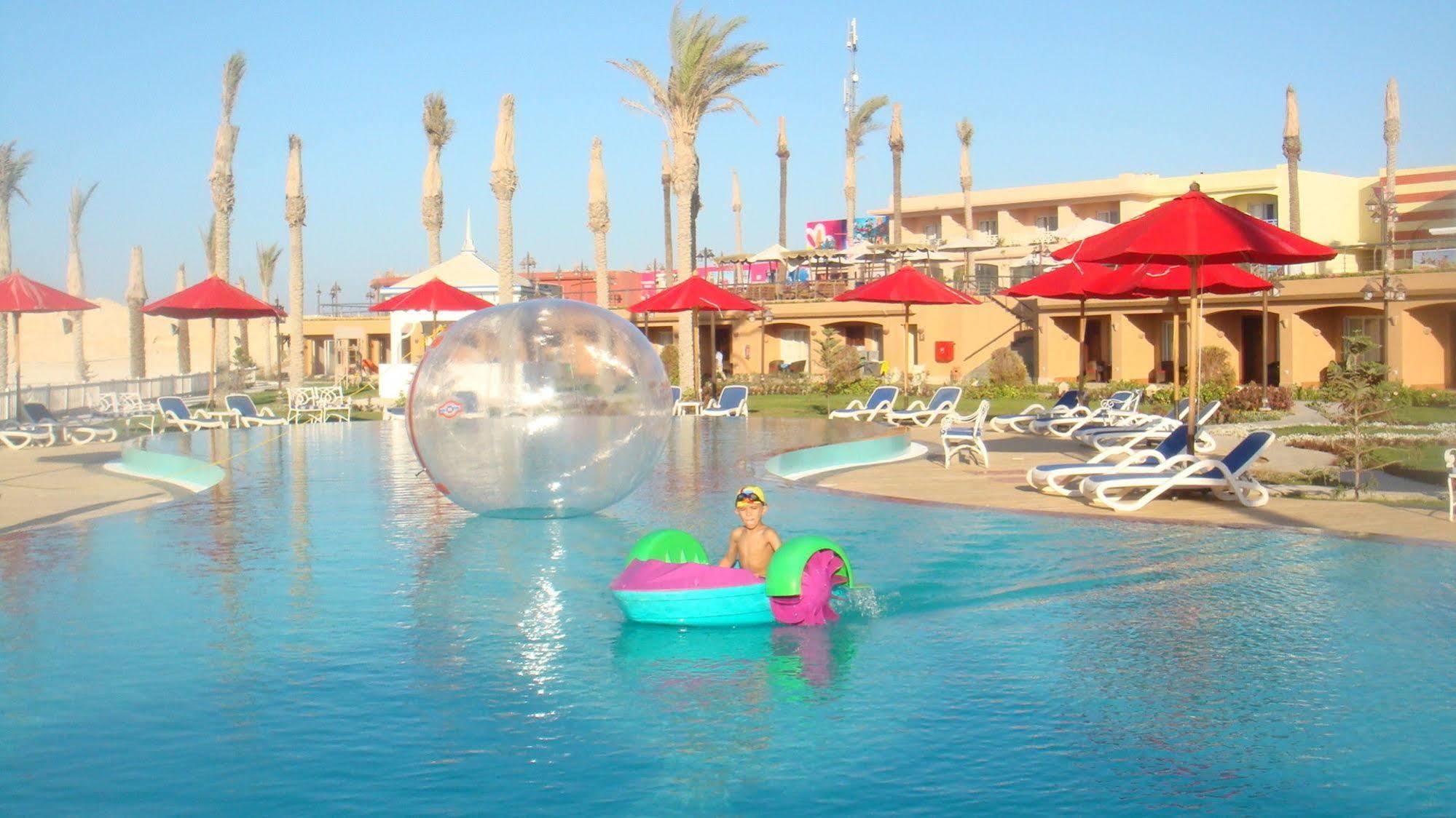 Porto Matrouh Beach Resort マルサ・マトルーフ エクステリア 写真